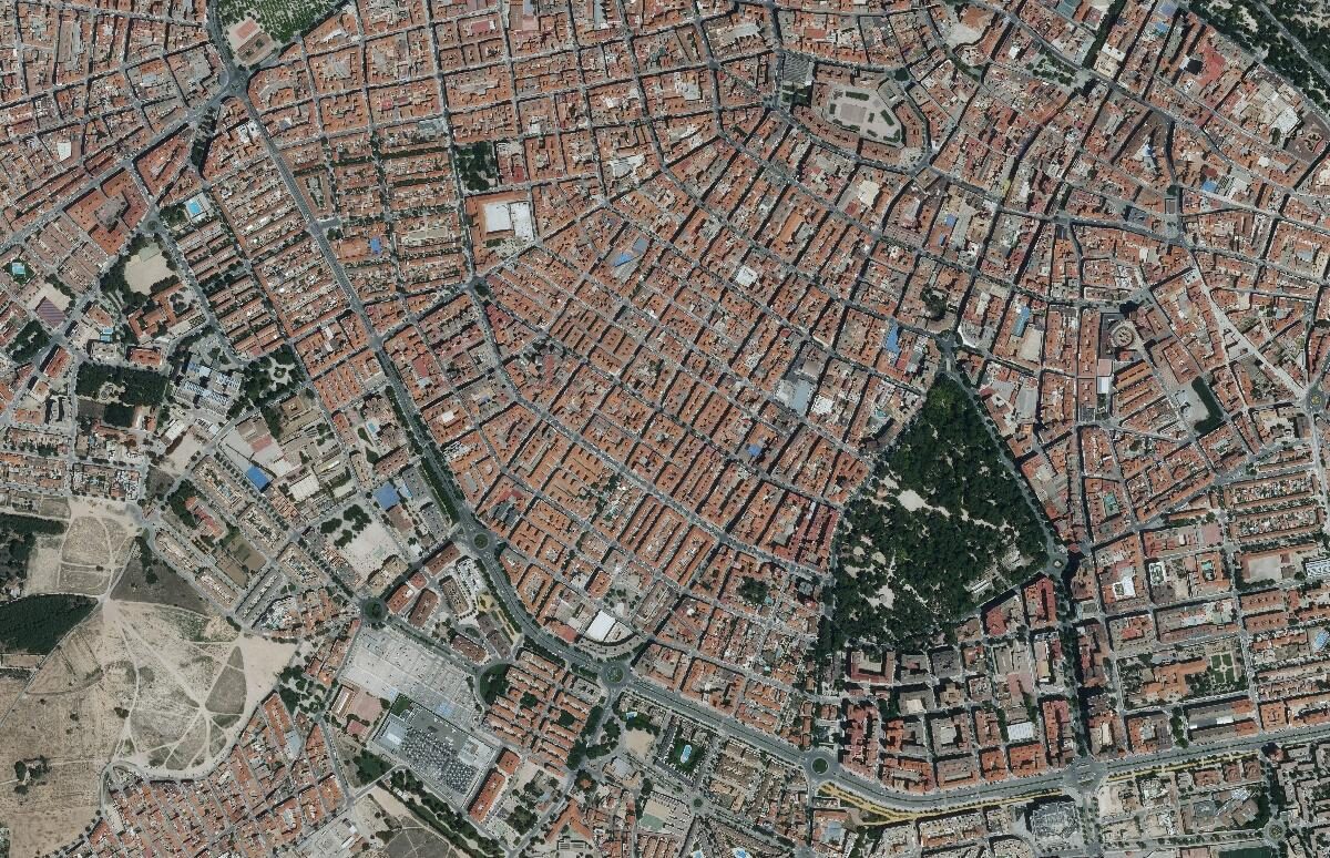Foto aérea del barrio de Franciscanos, en Albacete, en 2024