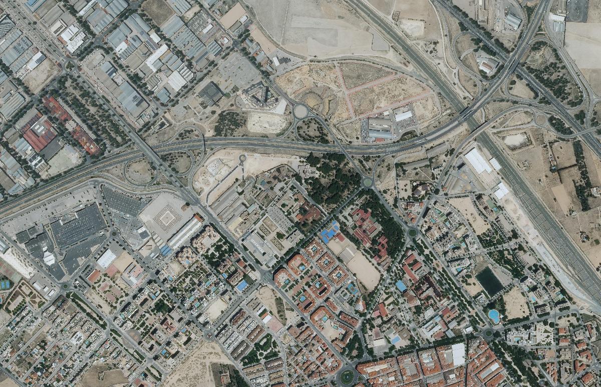 Foto aérea del barrio de Los Llanos del Águila, en Albacete, en 2024