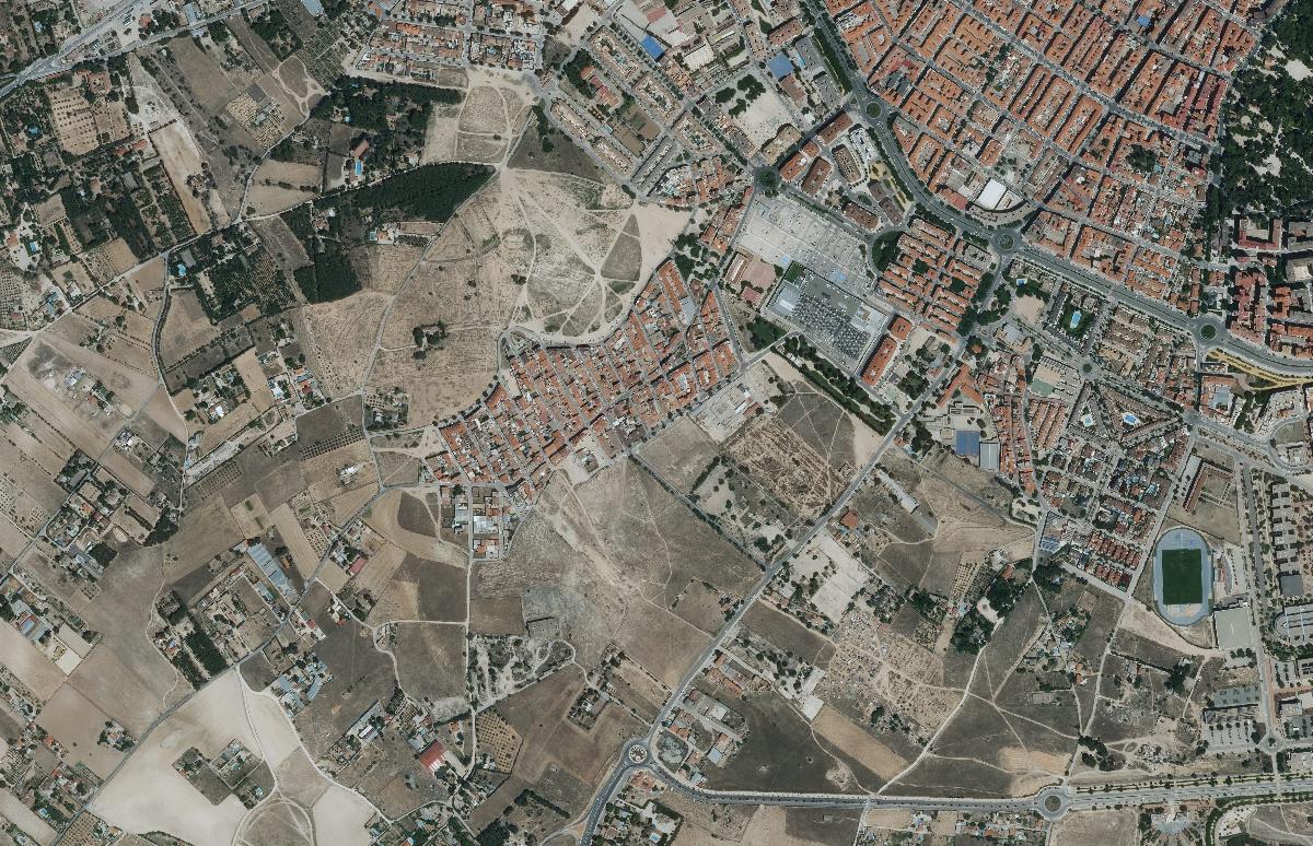Foto aérea de los barrios de Pedro Lamata y San Pedro, en Albacete, en 2024