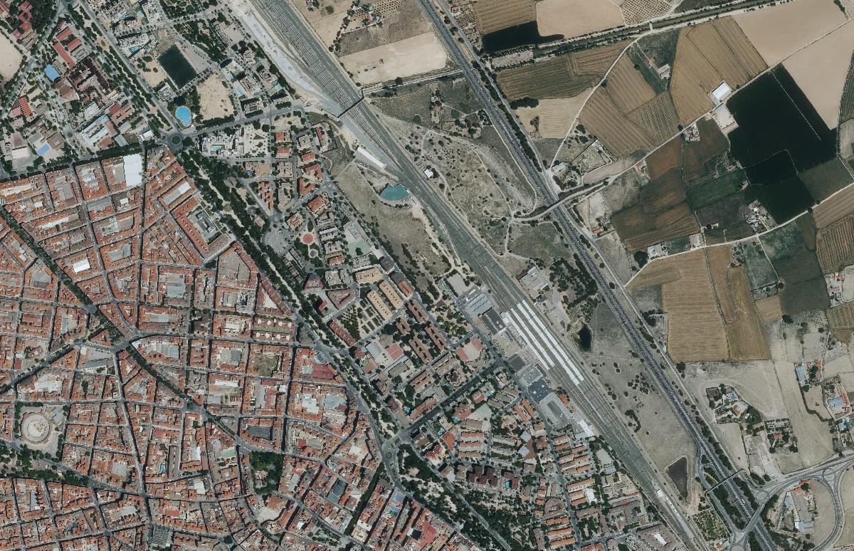 Foto aérea del barrio de San Antón, en Albacete, en 2024