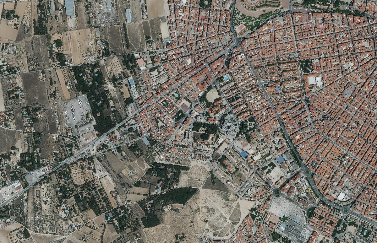 Foto aérea del barrio de Santa Teresa, en Albacete, en 2024