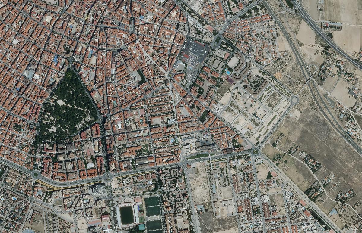 Foto aérea del barrio de Zona Hospital, en Albacete, en 2024